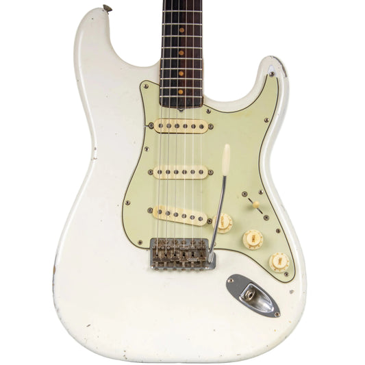 1964 Fender Stratocaster – Body Refin
