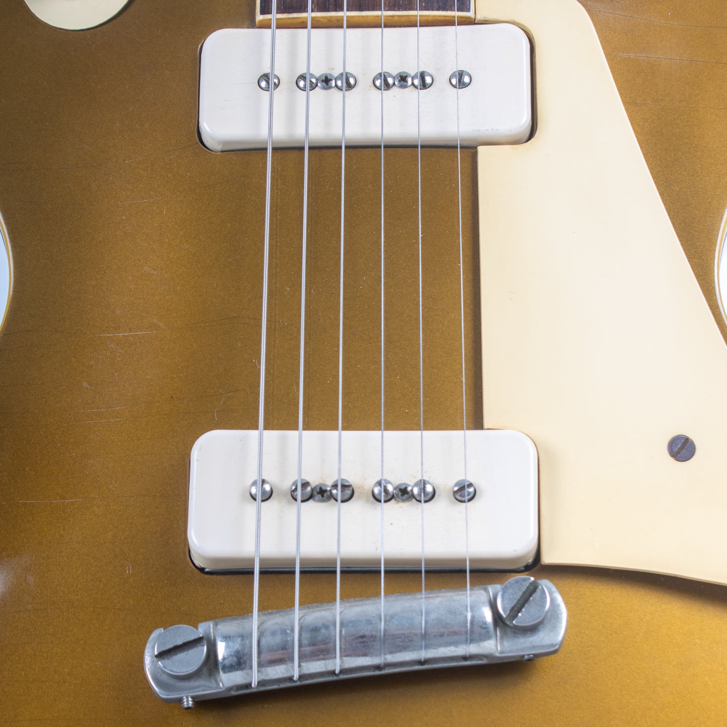 1954 Gibson Les Paul – All-Gold Goldtop