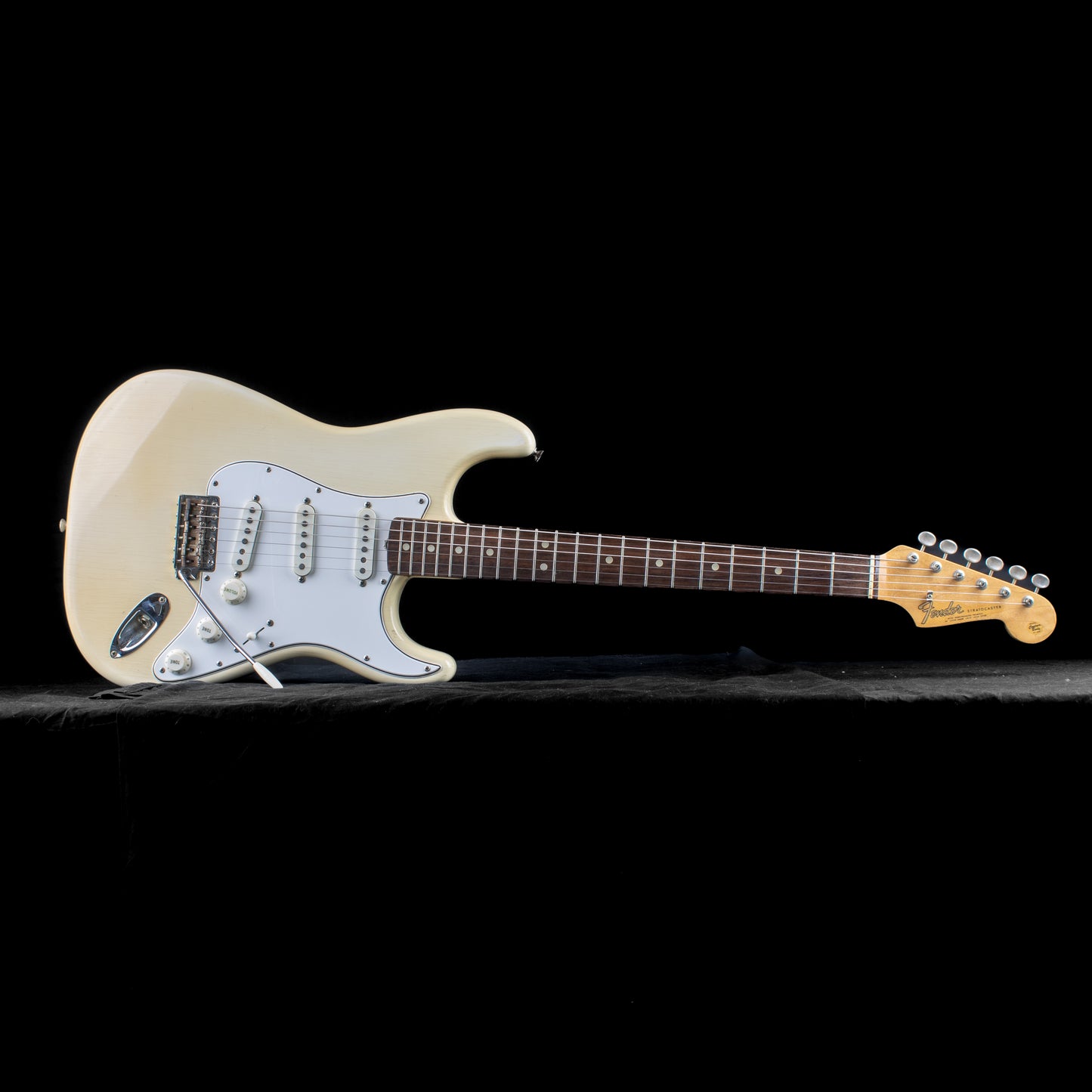 1965 Fender Stratocaster - Original Olympic White