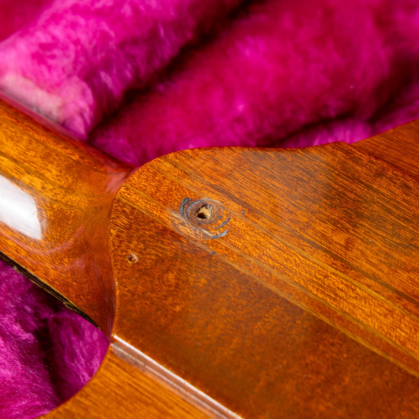 1993 Gibson Thunderbird — Player-Grade