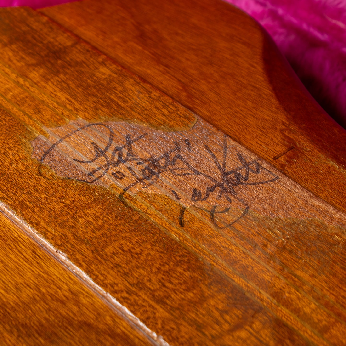 1993 Gibson Thunderbird — Player-Grade