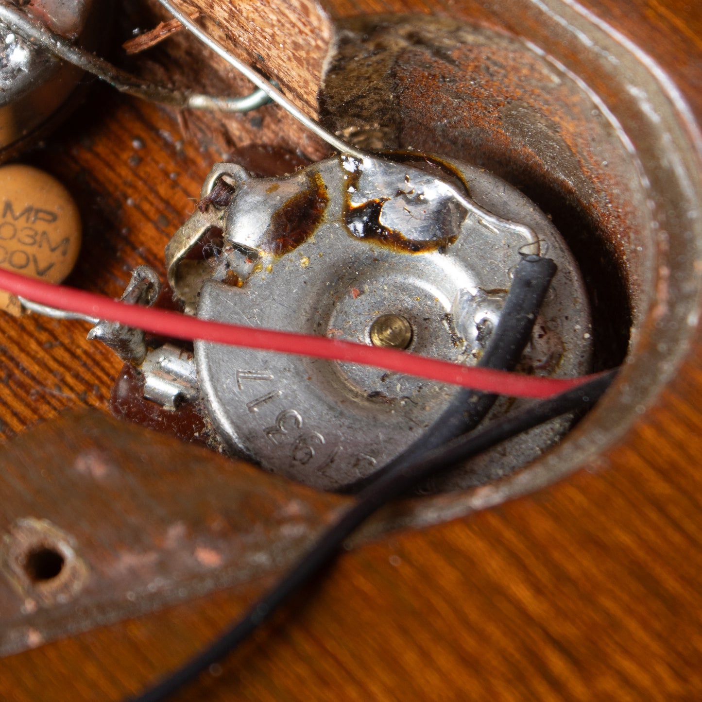 1993 Gibson Thunderbird — Player-Grade