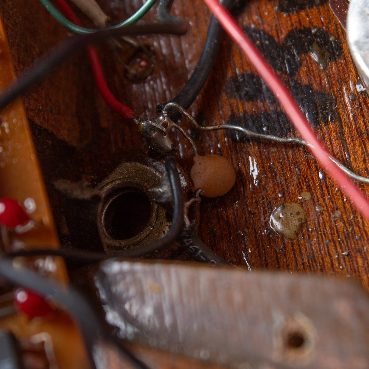 1993 Gibson Thunderbird — Player-Grade