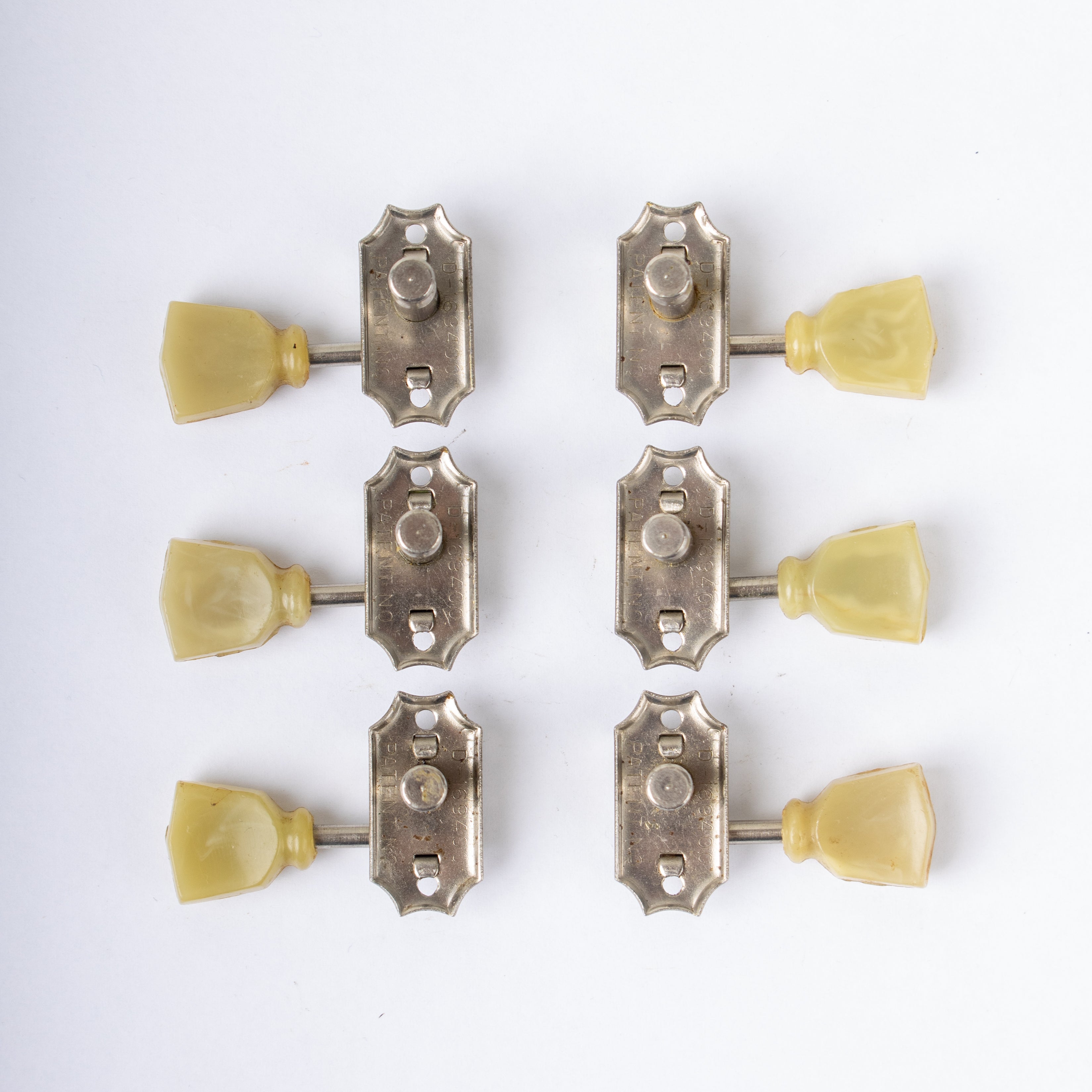 1956 - 1960 Kluson Deluxe Tuners – Garrett Park Guitars