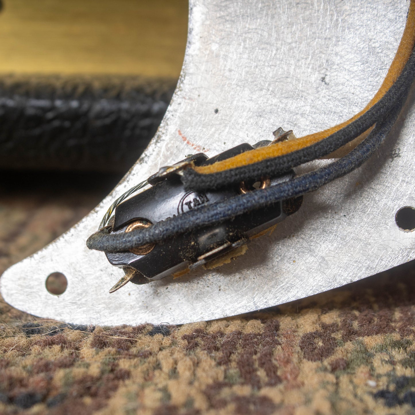 1960 Fender Duo-Sonic - Desert Sand