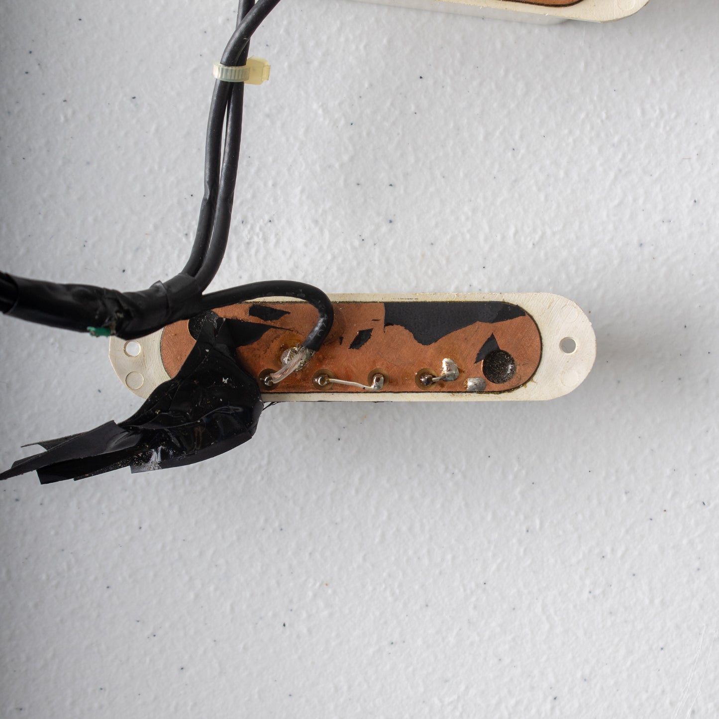 Bartolini Pickups