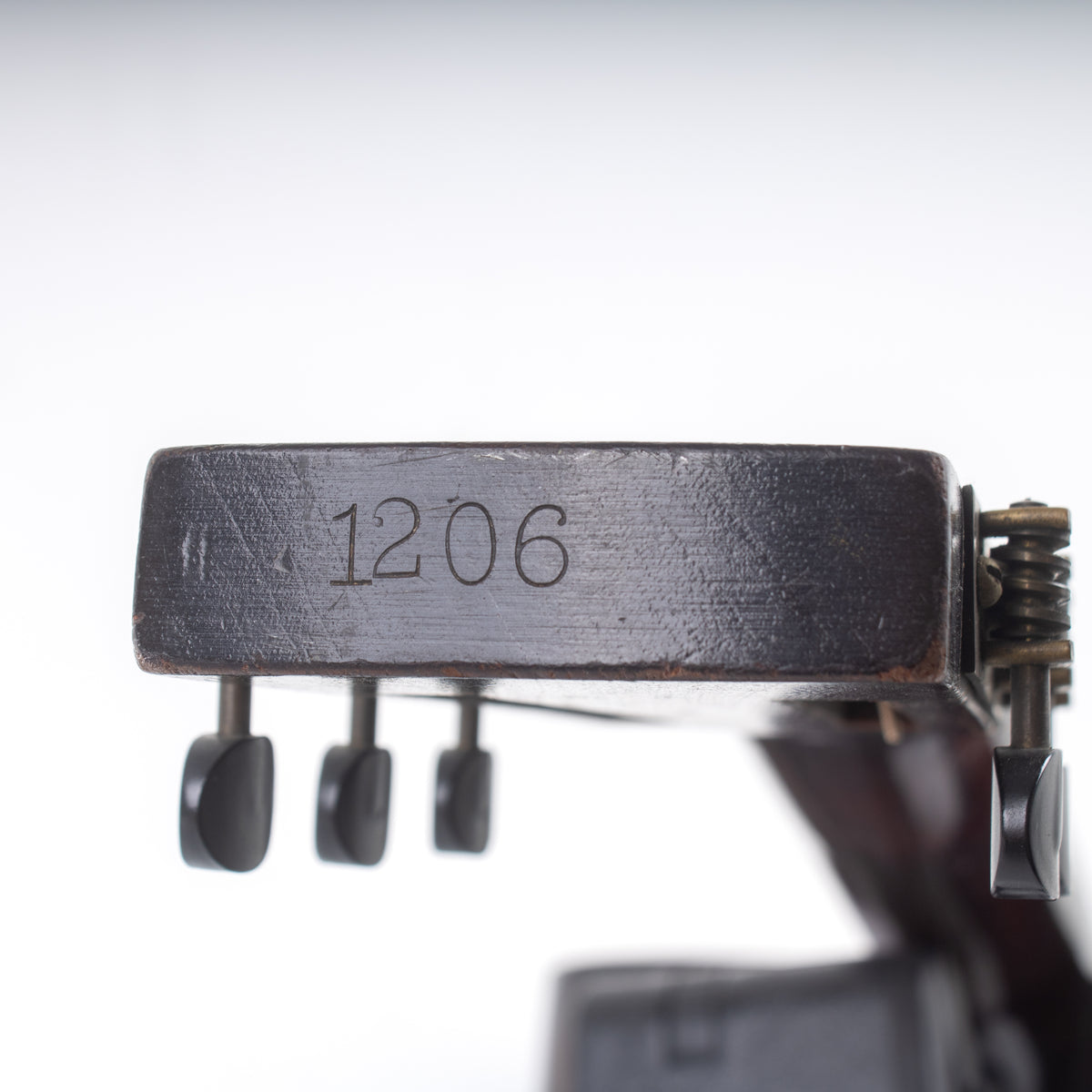 1929-1930 Dobro Model 37