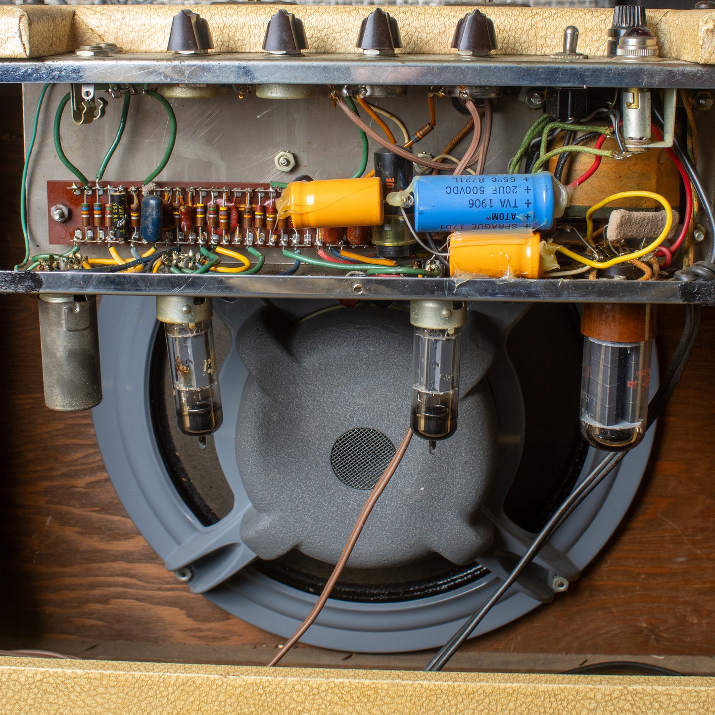 1961 Gibson Discoverer Tremolo (GA-8T)