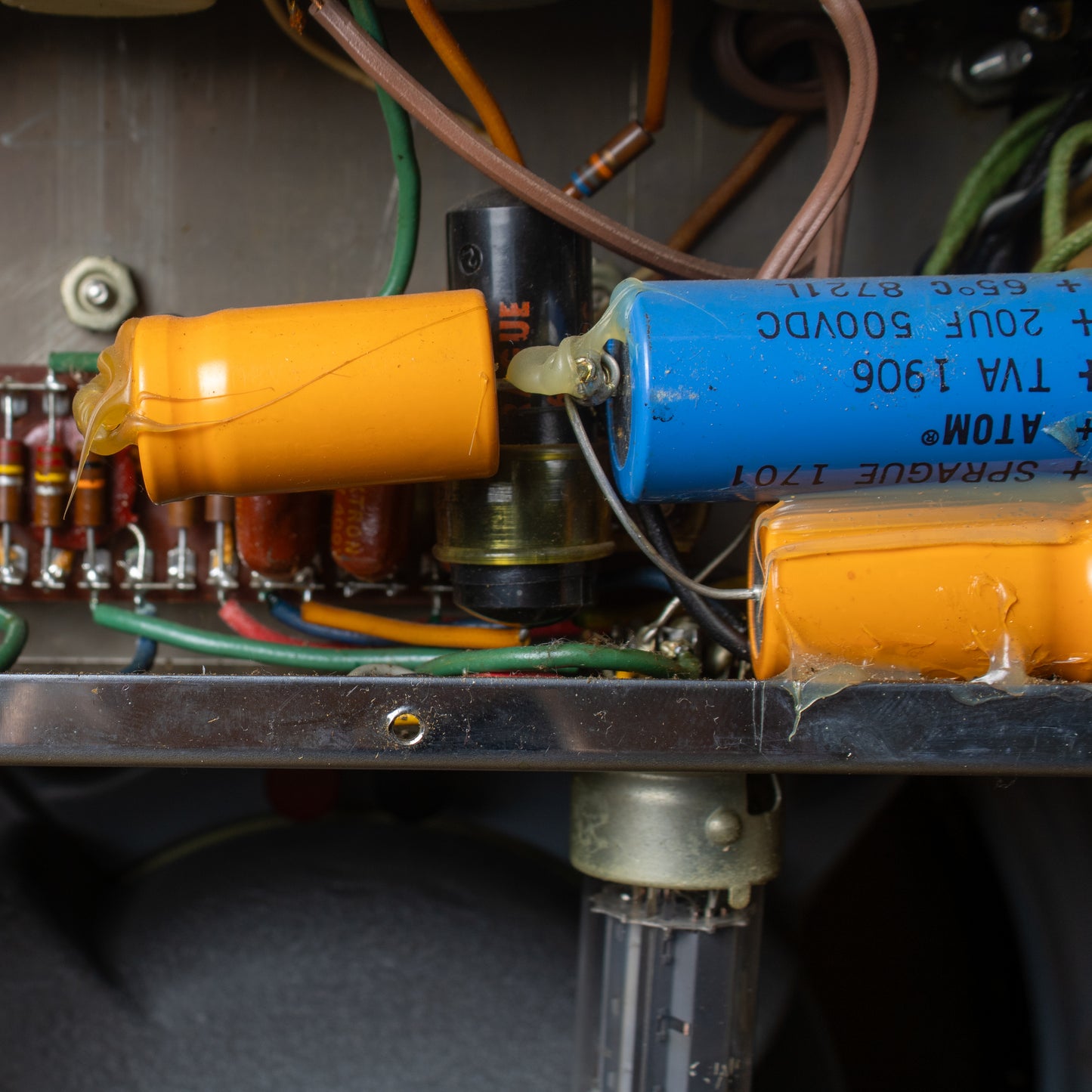 1961 Gibson Discoverer Tremolo (GA-8T)