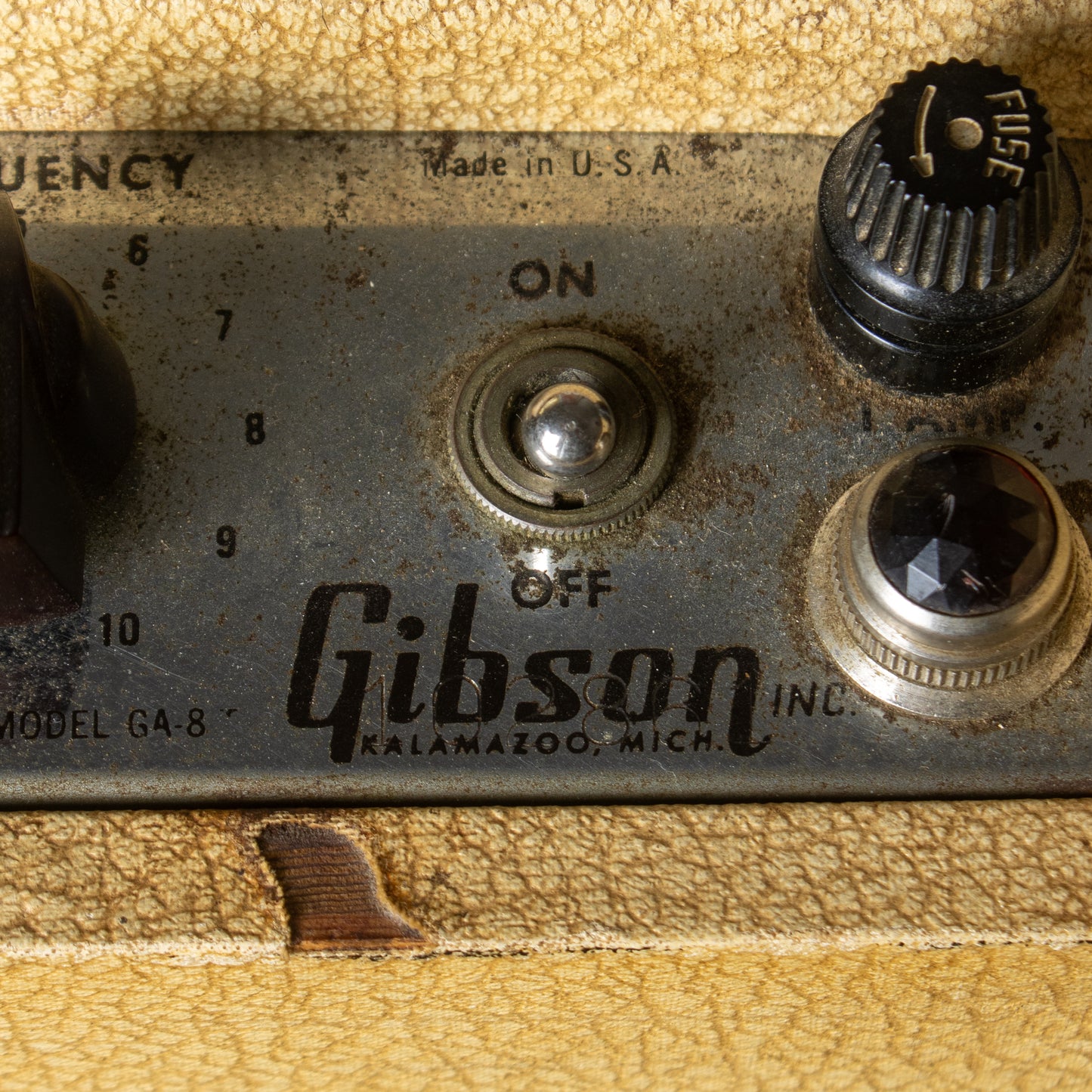 1961 Gibson Discoverer Tremolo (GA-8T)