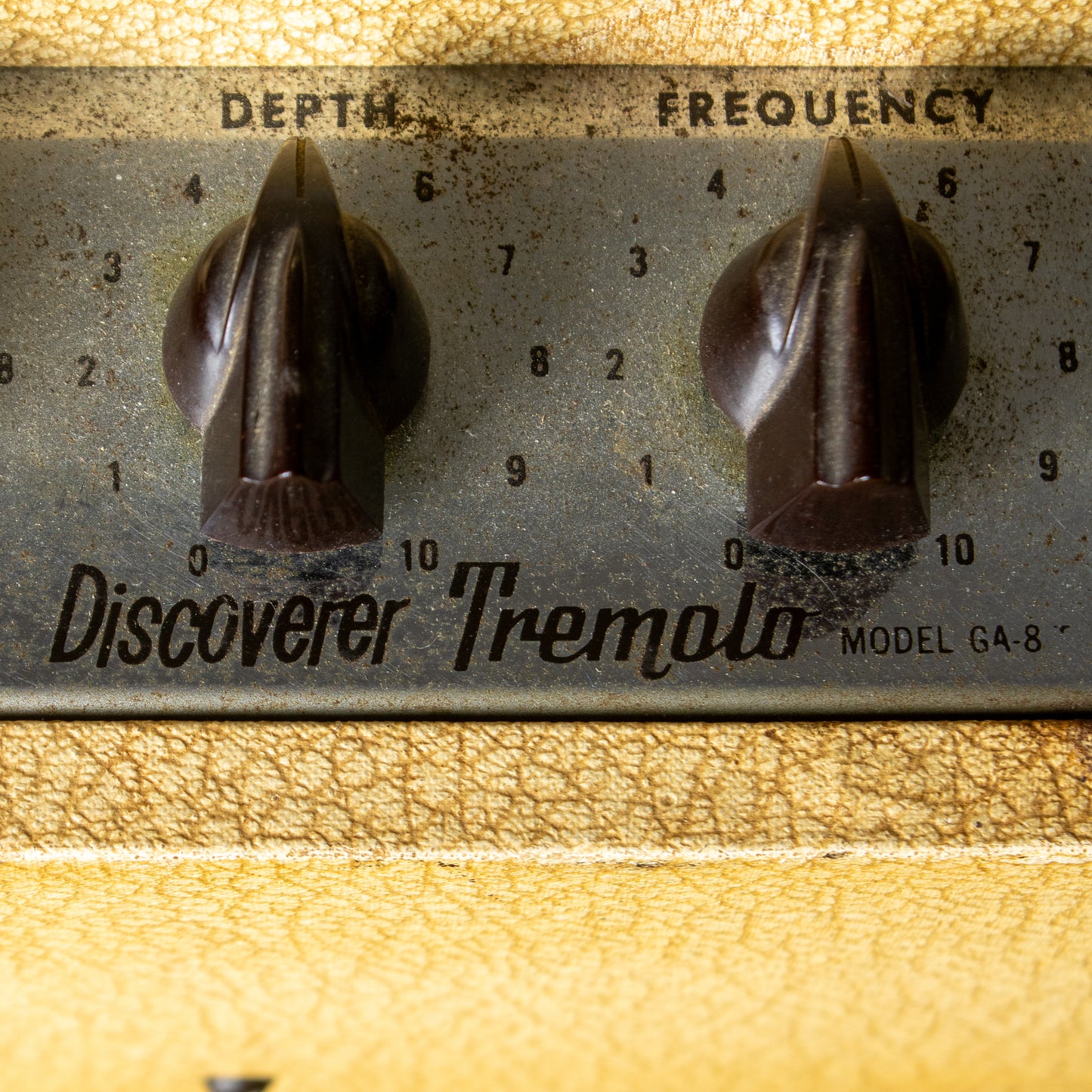 1961 Gibson Discoverer Tremolo (GA-8T)