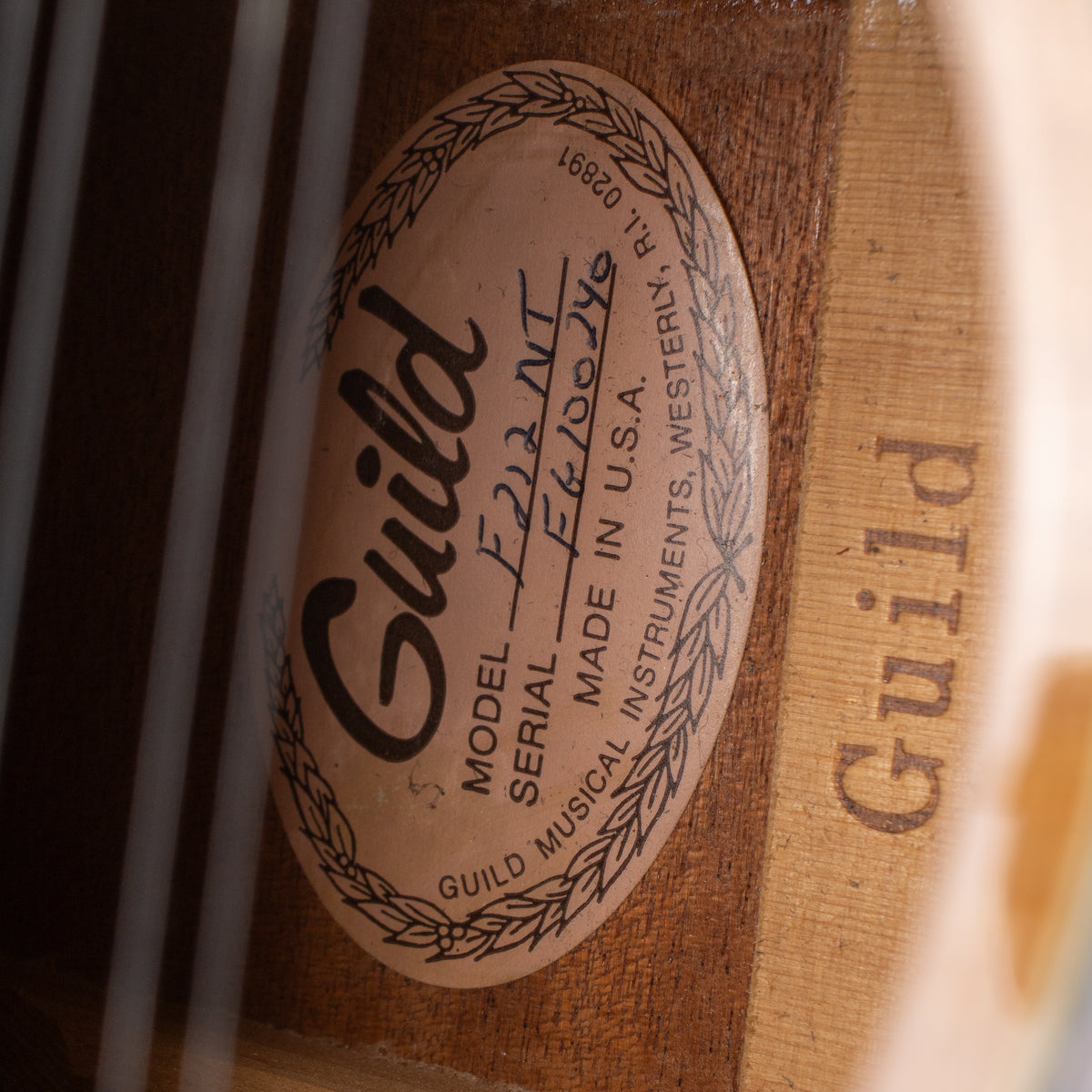 1981 Guild F212NT