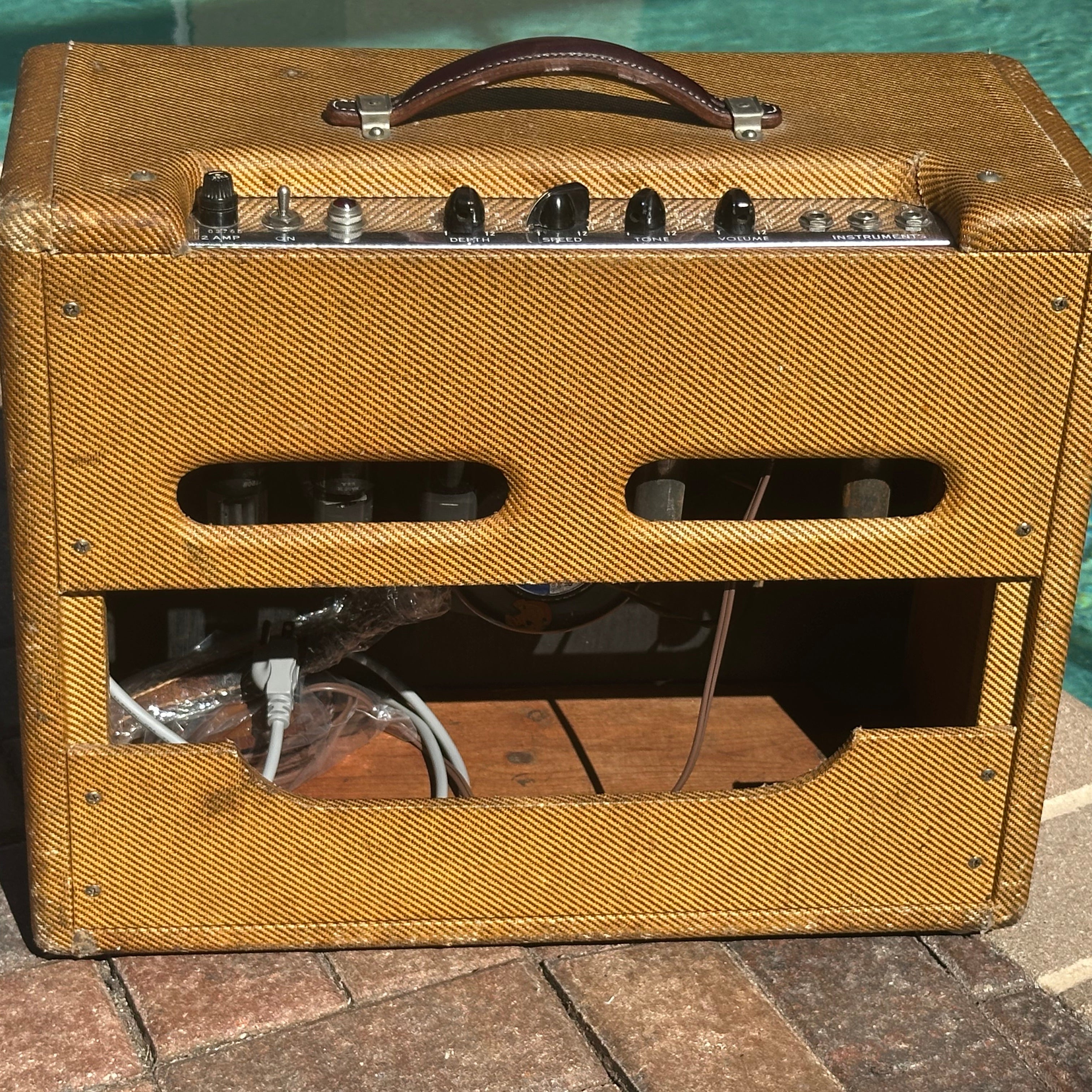 1960 Fender Vibrolux 5F11 – Garrett Park Guitars