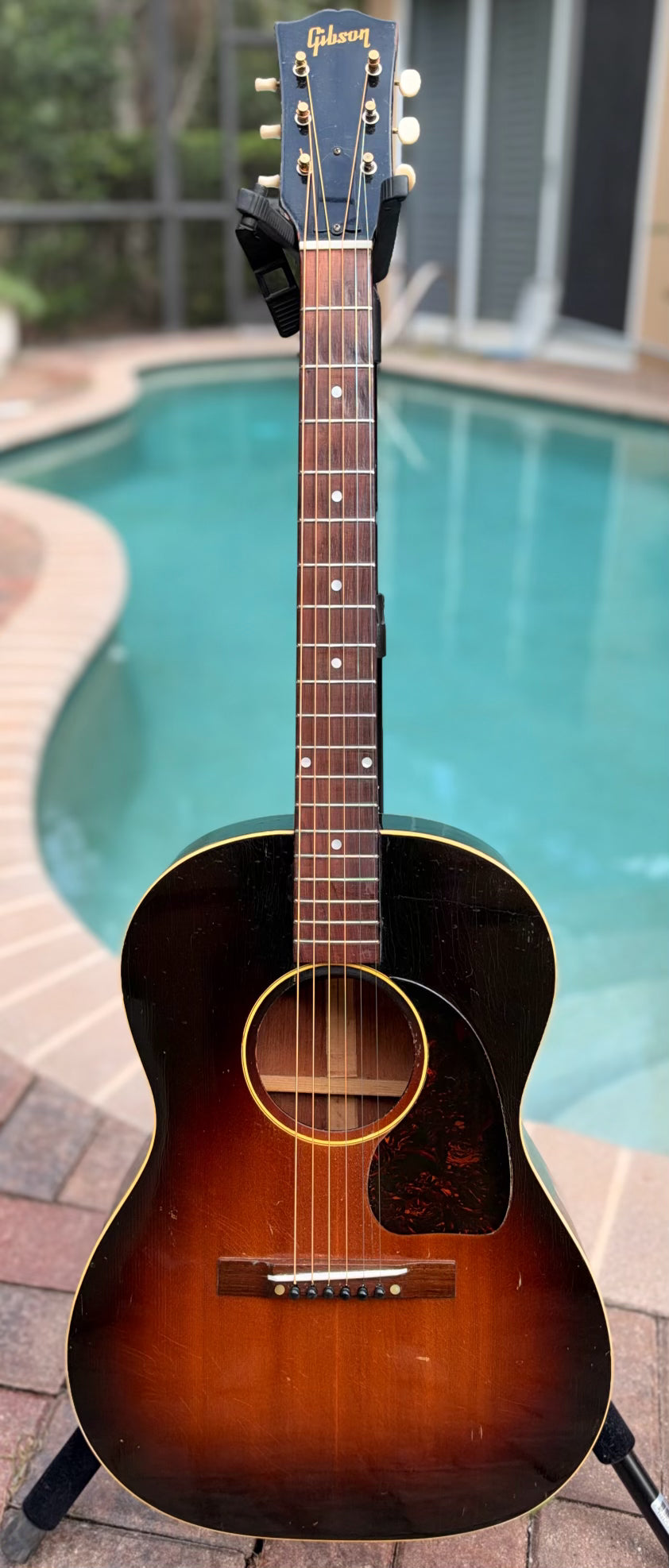 1949 Gibson LG-2