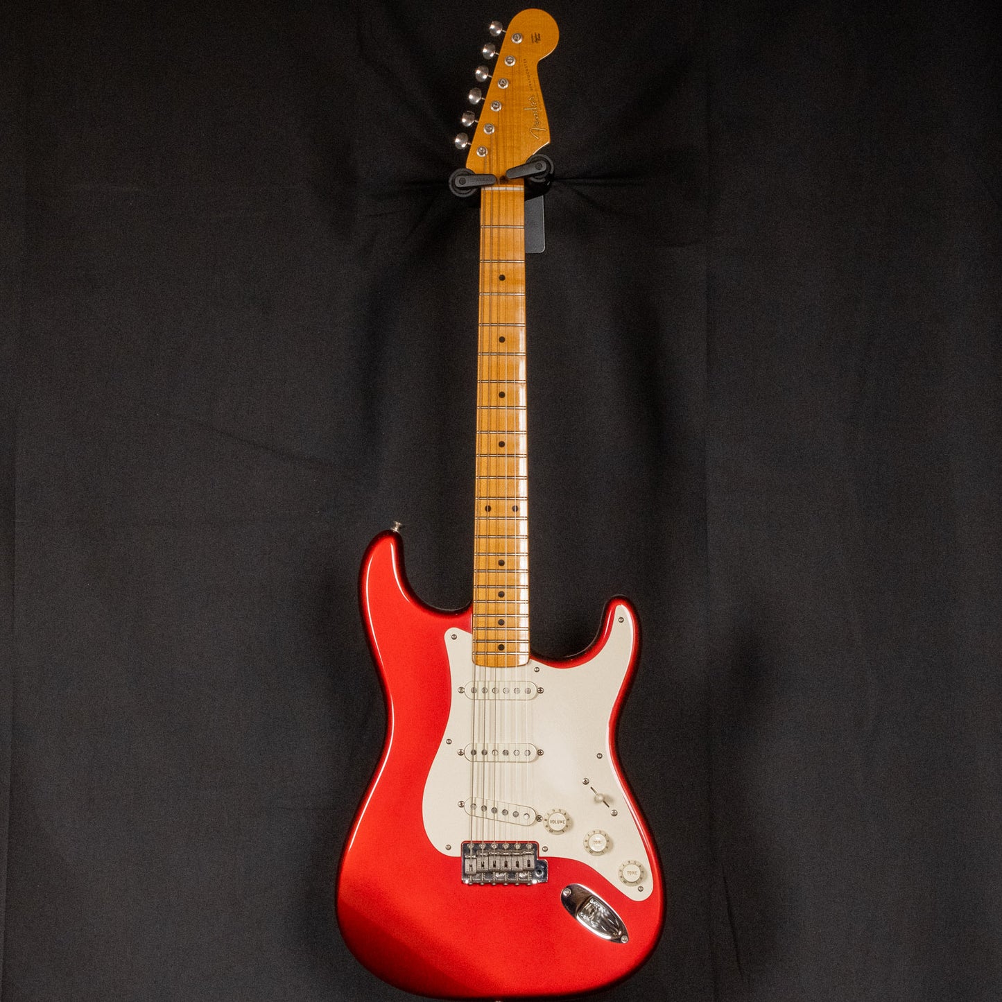 2007 Fender Eric Johnson Stratocaster-Candy Apple Red
