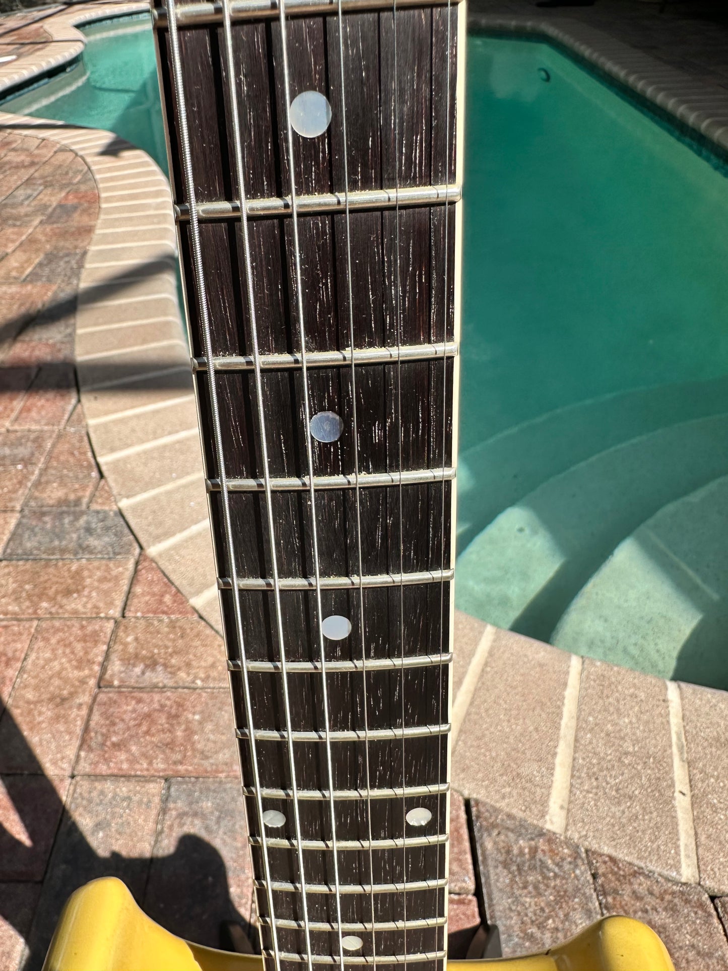 1960 Gibson Les Paul Special – TV Yellow