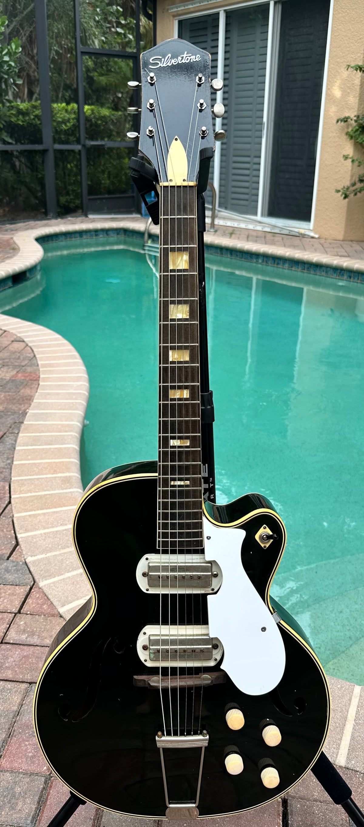 1958 Silvertone H63 Espanada