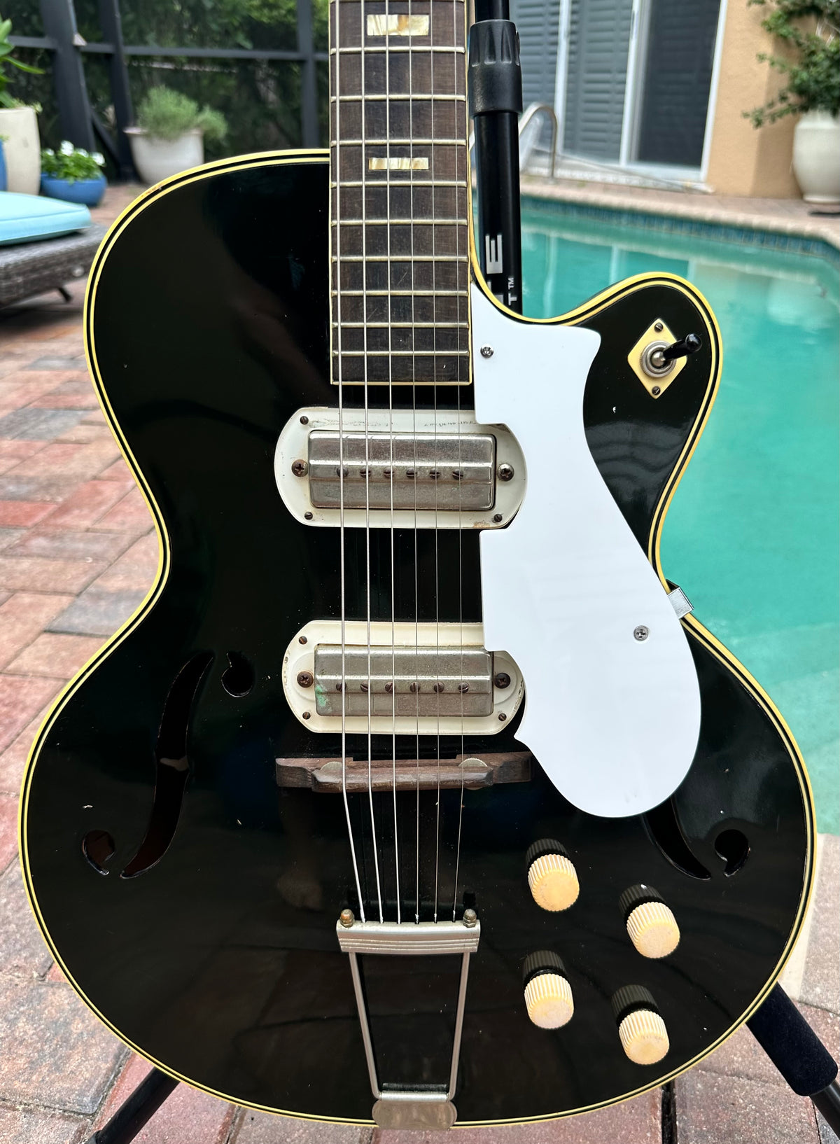 1958 Silvertone H63 Espanada