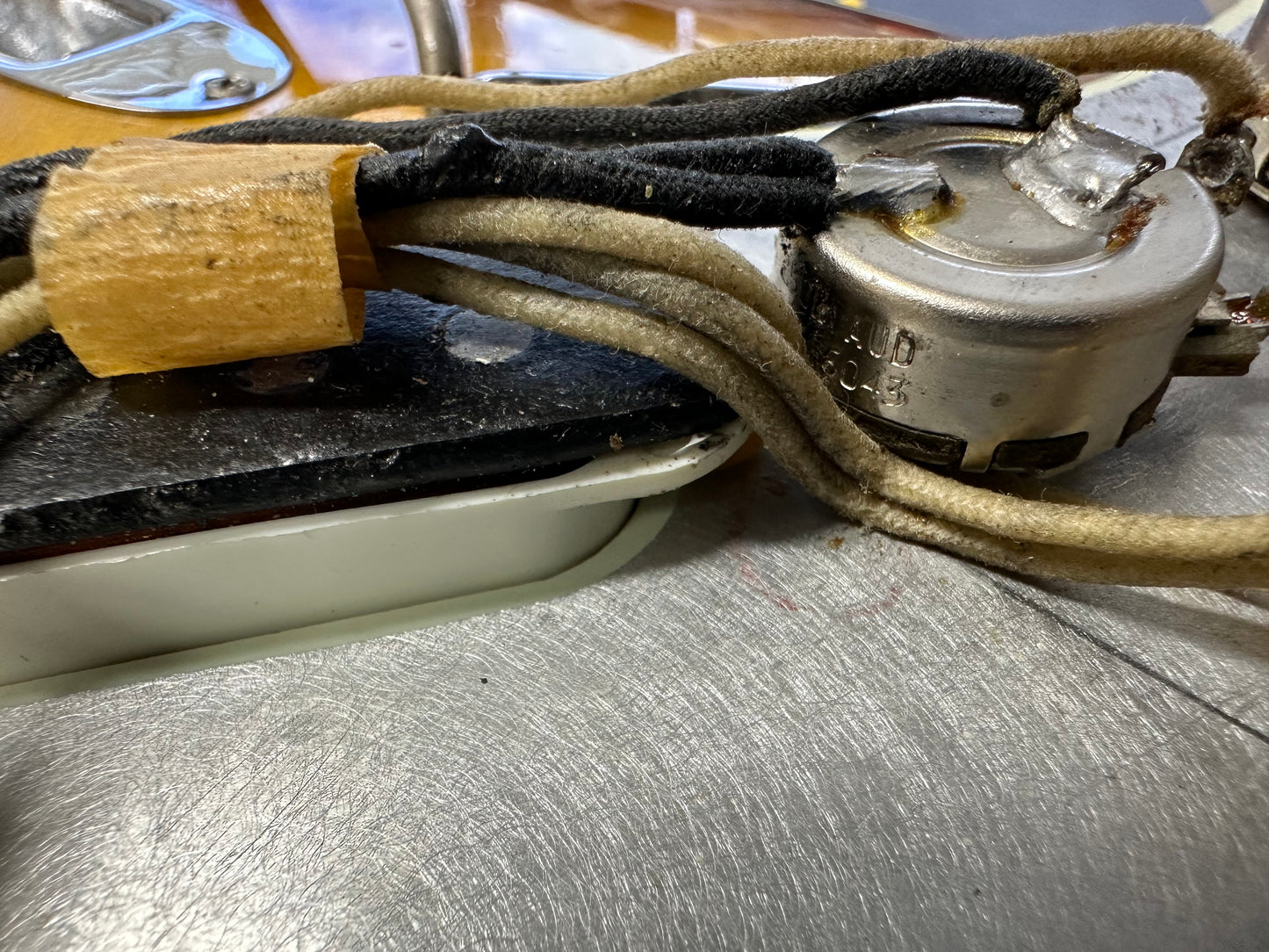 1960 Fender Stratocaster – Mint Green Pickguard