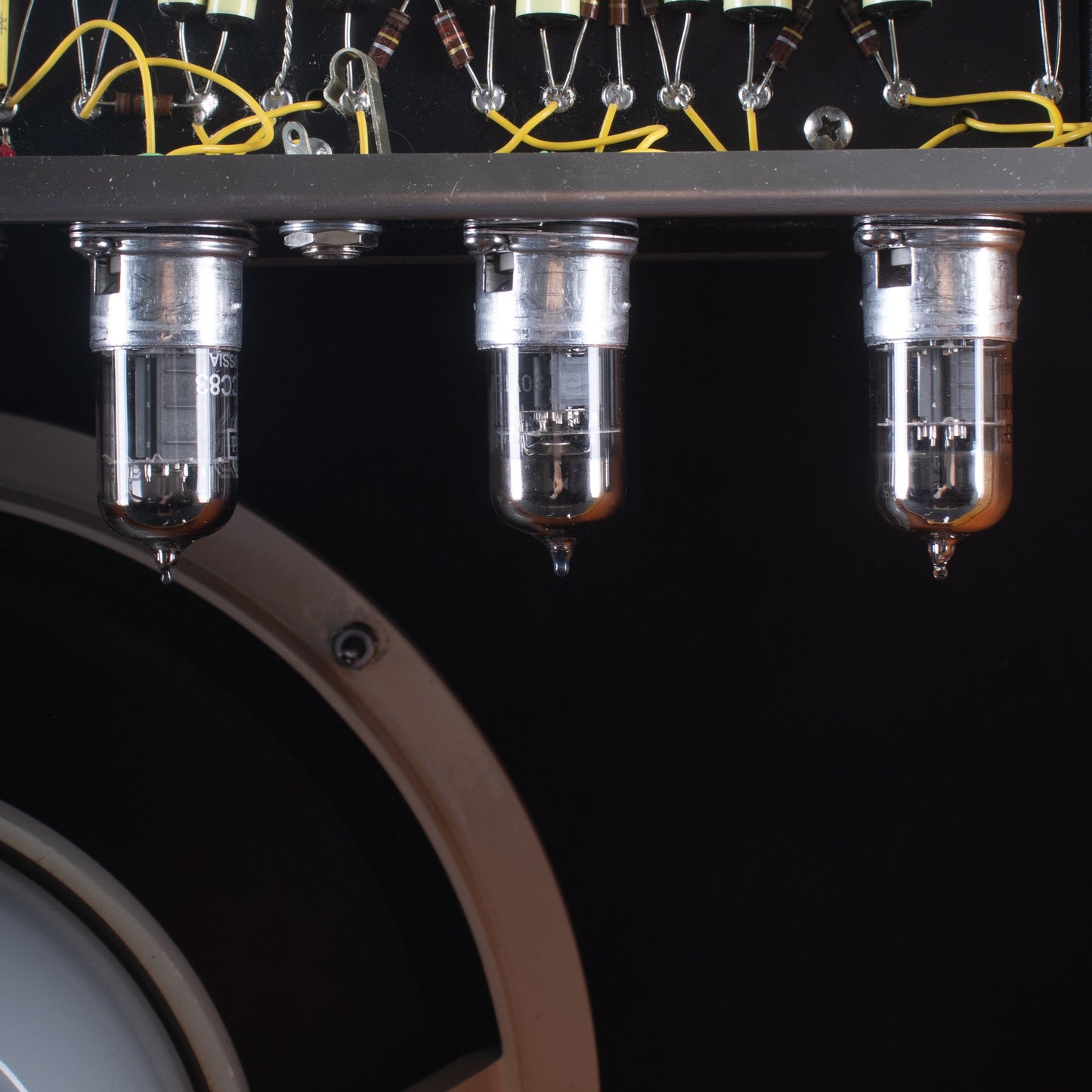 Tweed Tremolo Combo Inspired by the 5E9 Design