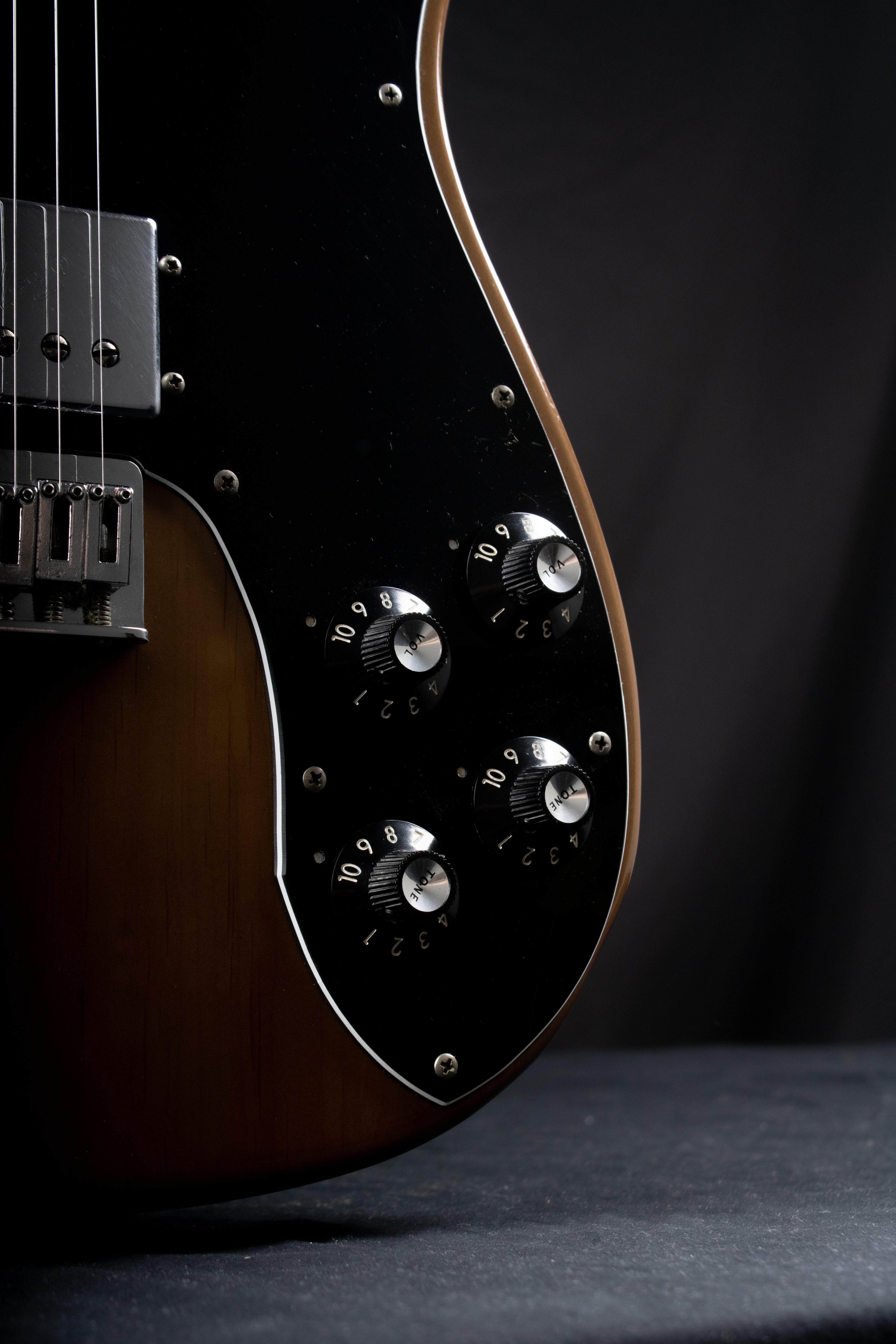 1974 Fender Deluxe Telecaster in Walnut – Garrett Park Guitars