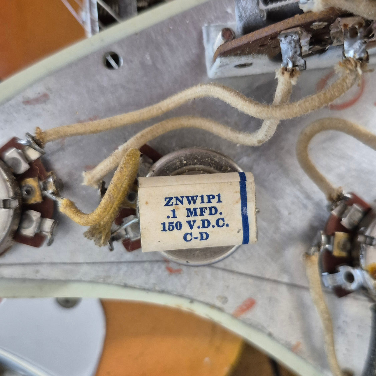 1959 Fender Stratocaster – Factory Refinish