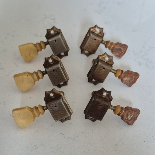 1964 - 1969 Kluson Deluxe Tuners