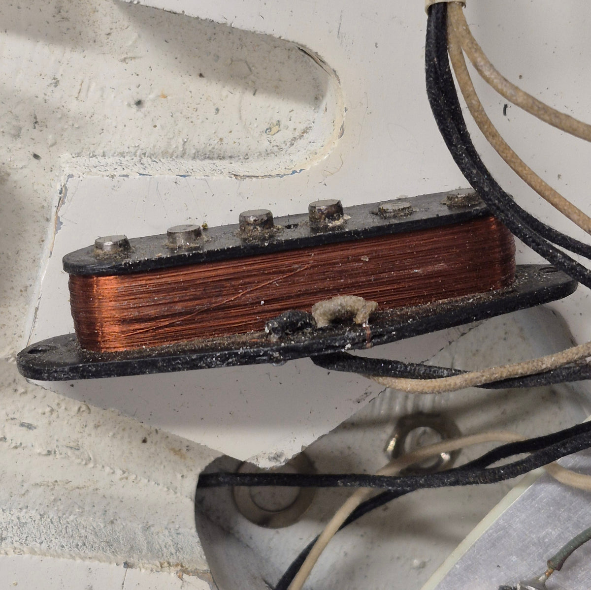 1964 Fender Stratocaster – Body Refin