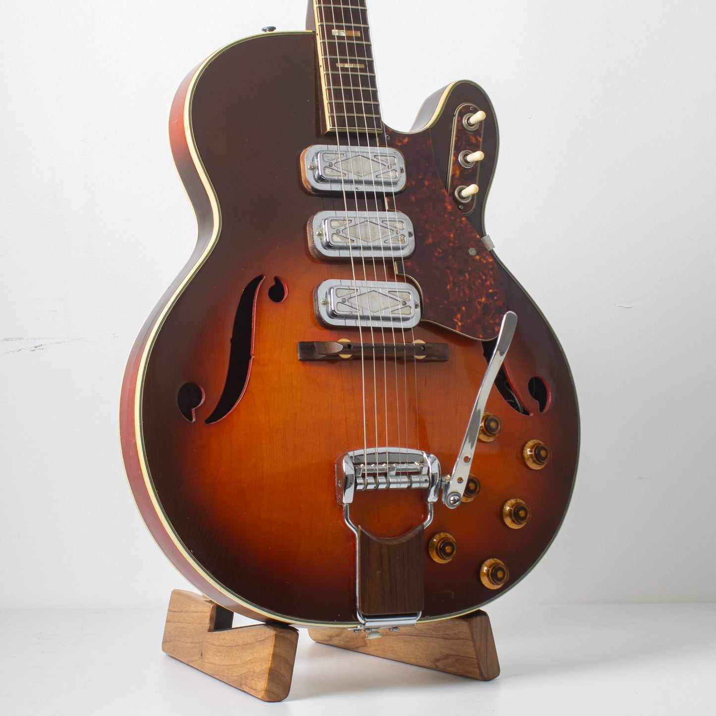 1964 Harmony Silvertone H1454