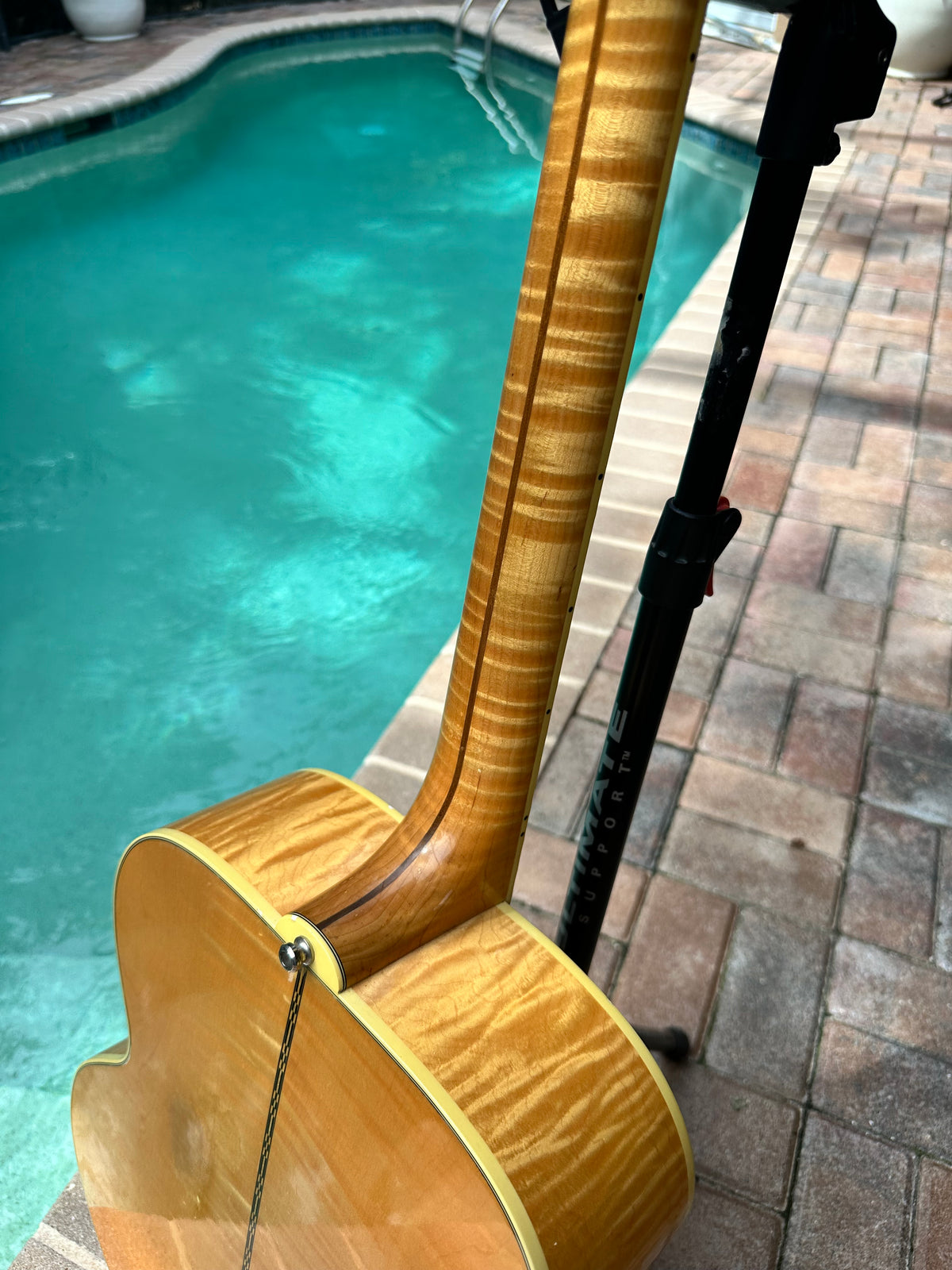 1997 Gibson Elvis Presley SJ-200 – #139/250