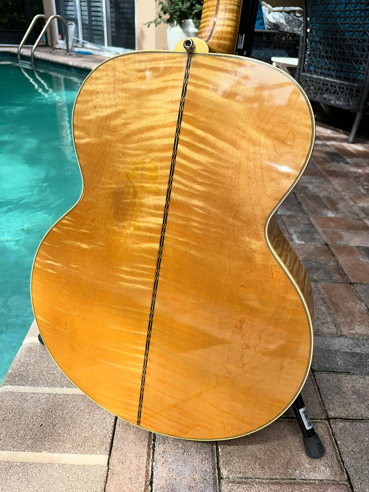 1997 Gibson Elvis Presley SJ-200 – #139/250