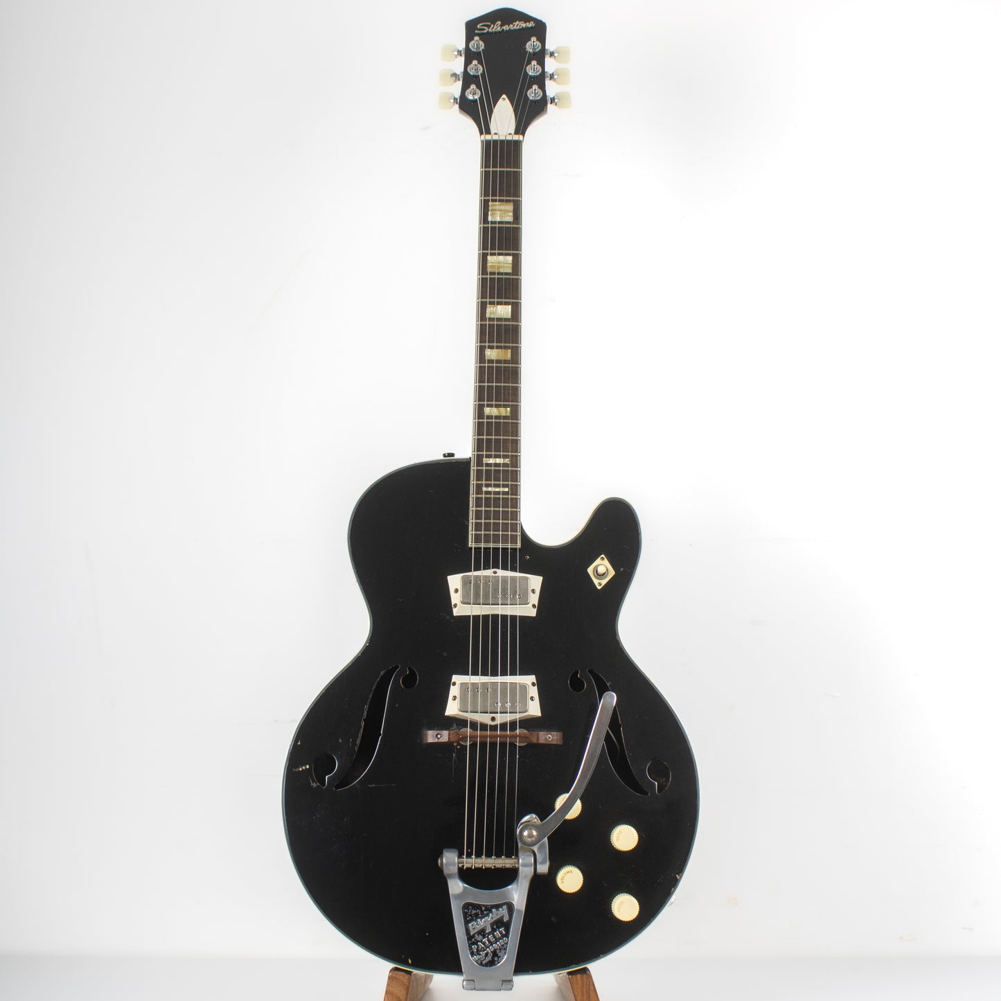 1960s Silvertone 1446