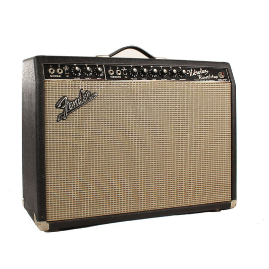 1965 Fender Vibrolux Reverb - Garrett Park Guitars
 - 1