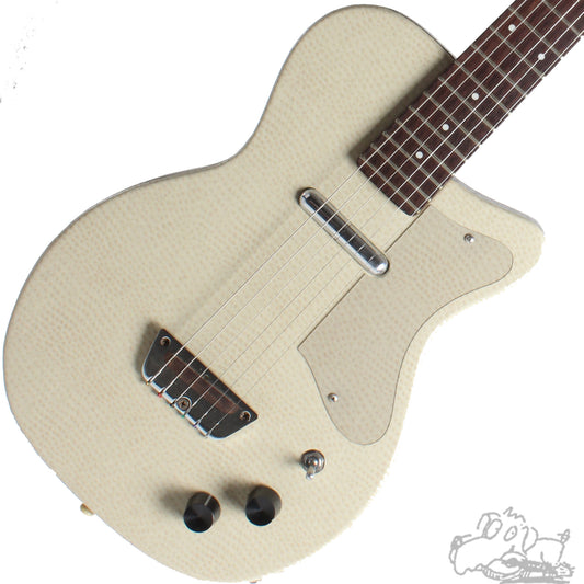 1958 Silvertone Ivory Peanut Body