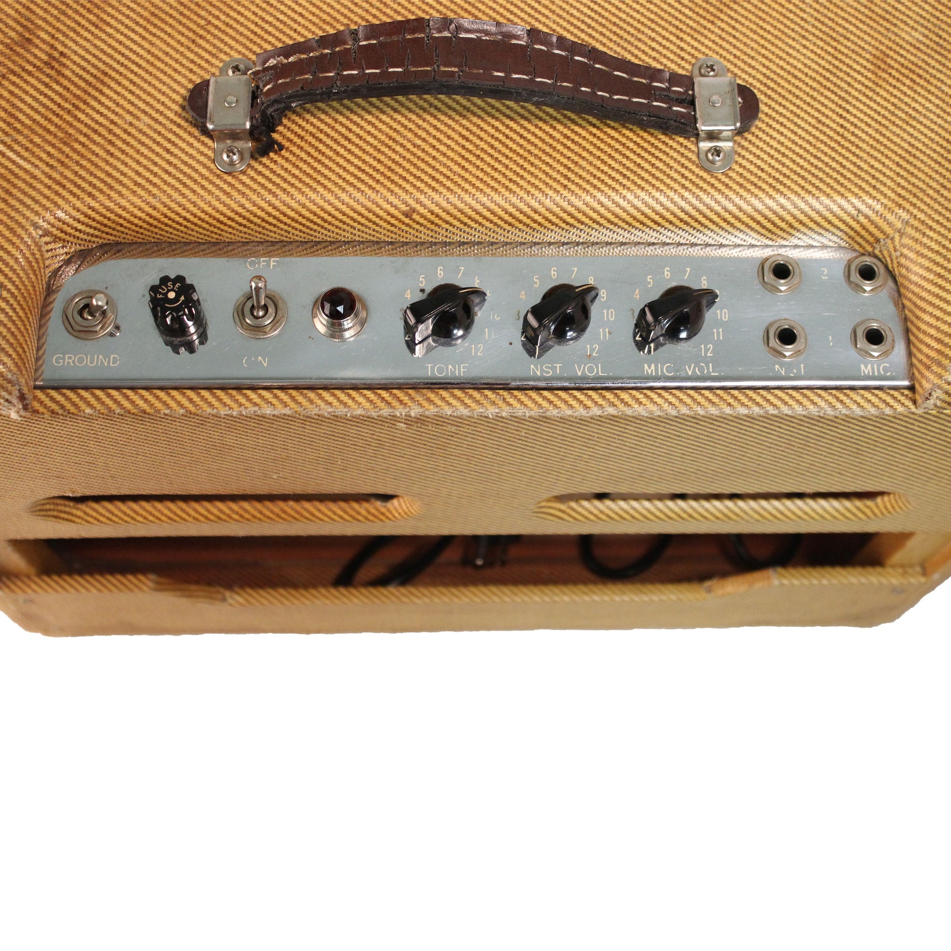 1956 Fender Deluxe Tweed Amp - Garrett Park Guitars
 - 7