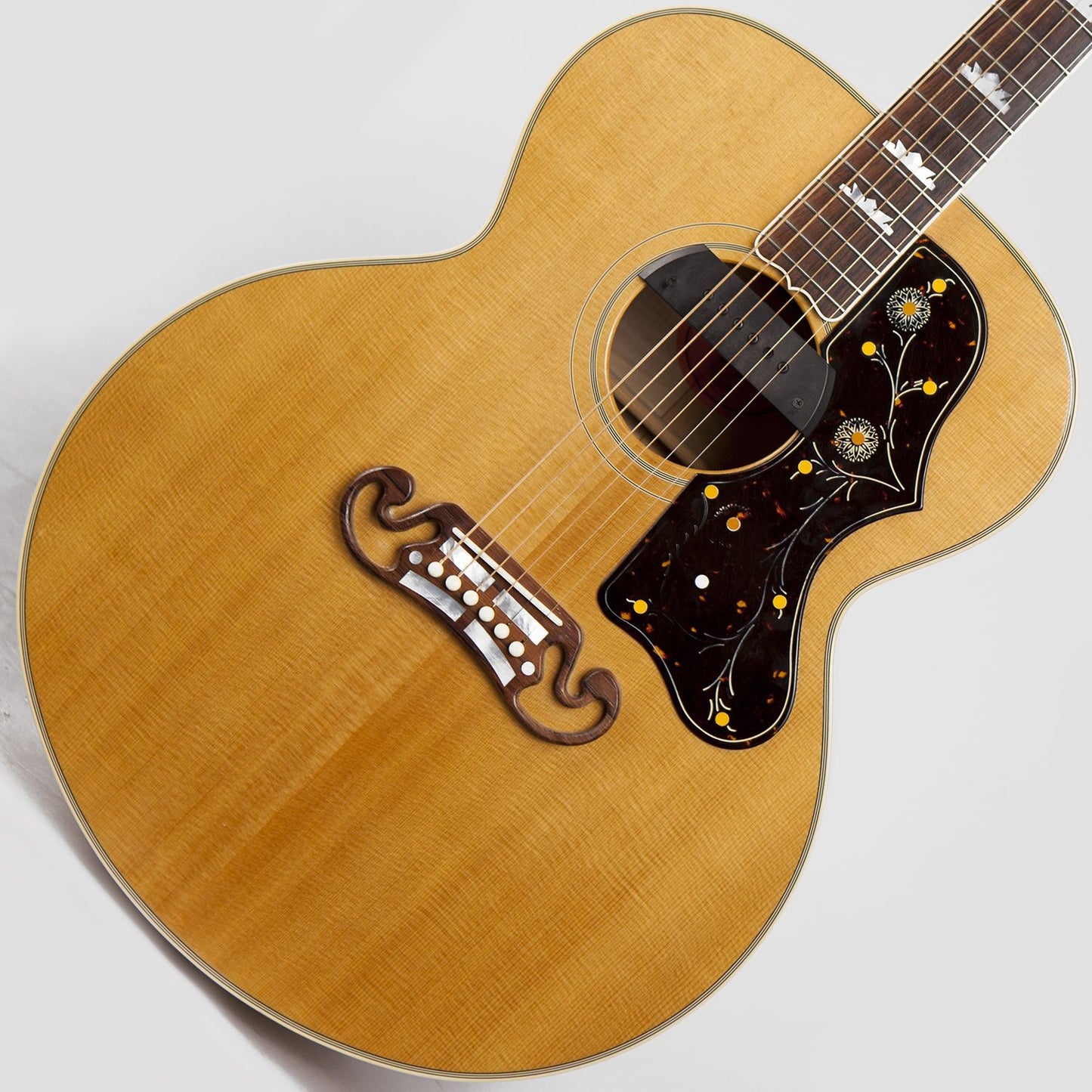 2001 Gibson SJ-200, Blonde Beauty - Garrett Park Guitars
 - 1