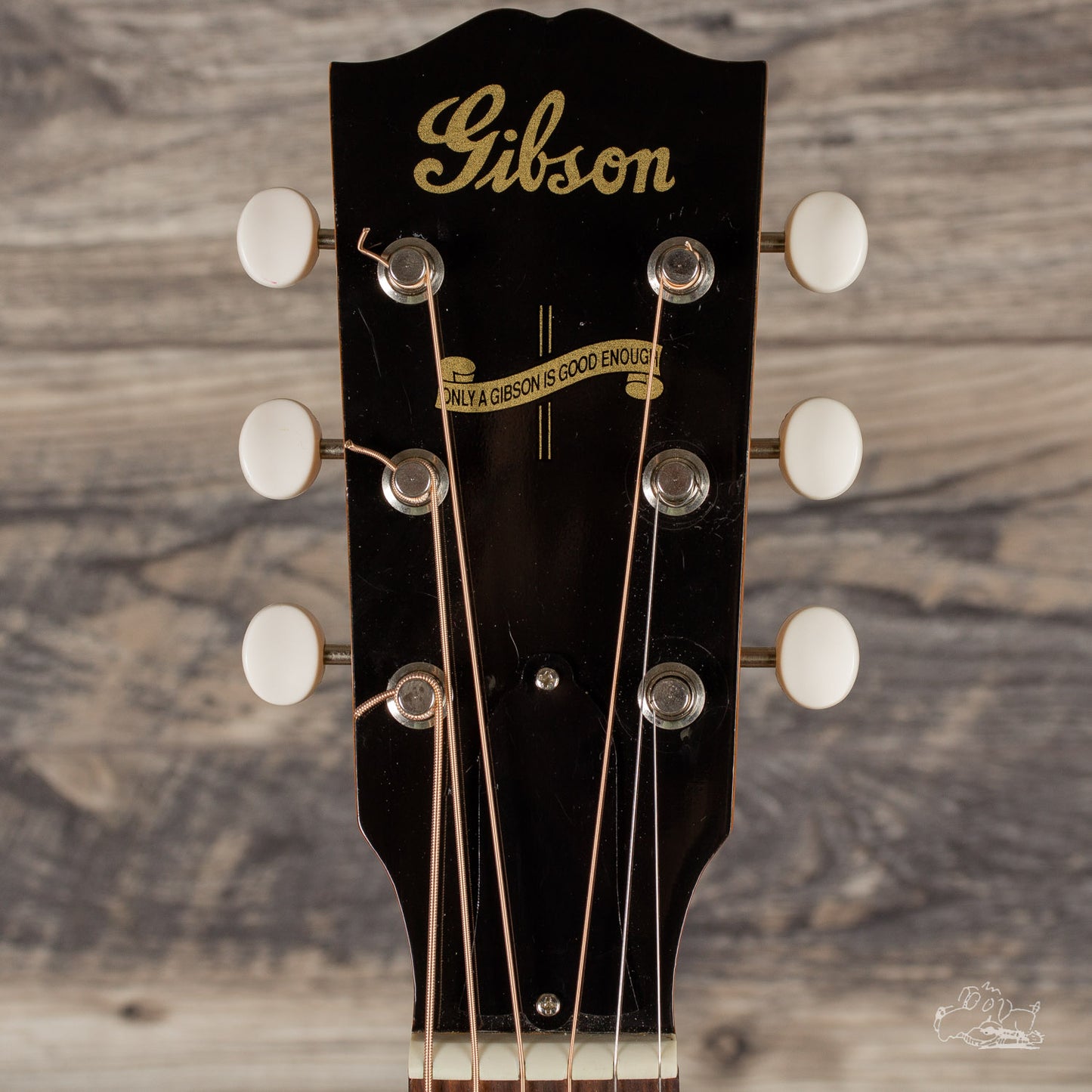 2013 Gibson J-35 w/ Spruce Top and Mahogany Back & Sides