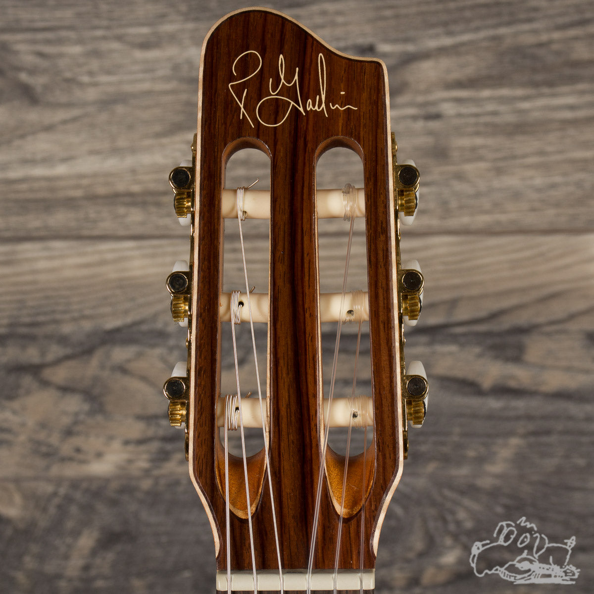 La Patrie Motif QIT Nylon Guitar w/ Bag Garrett Park Guitars