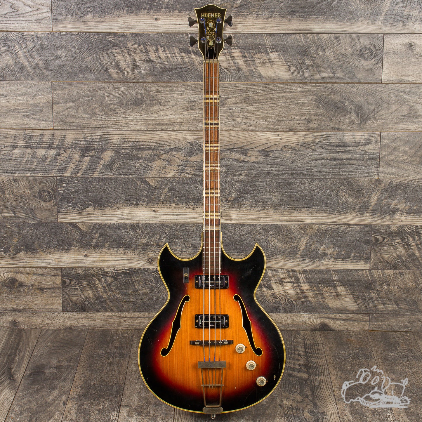 1970's Hofner 500/8 Hollowbody Bass