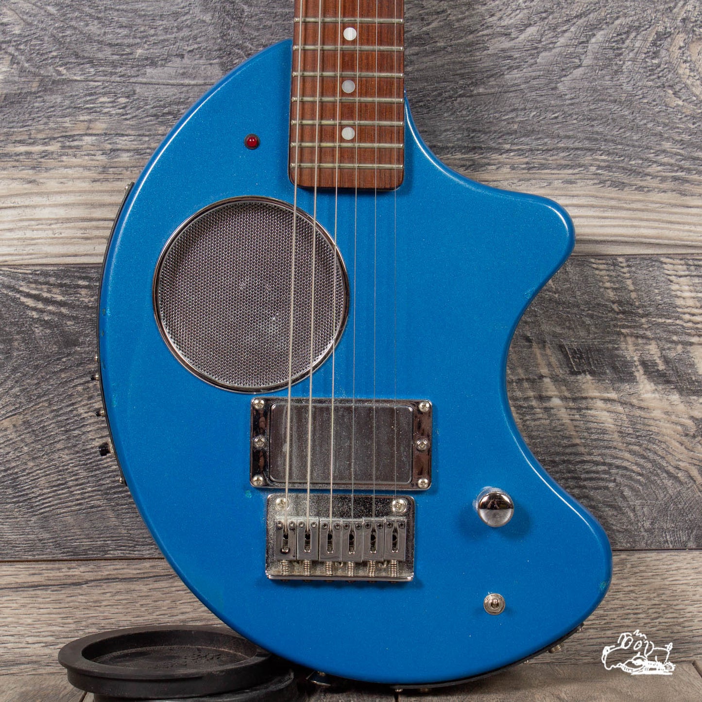 Fernandes Nomad Travel Guitar - Sonic Blue