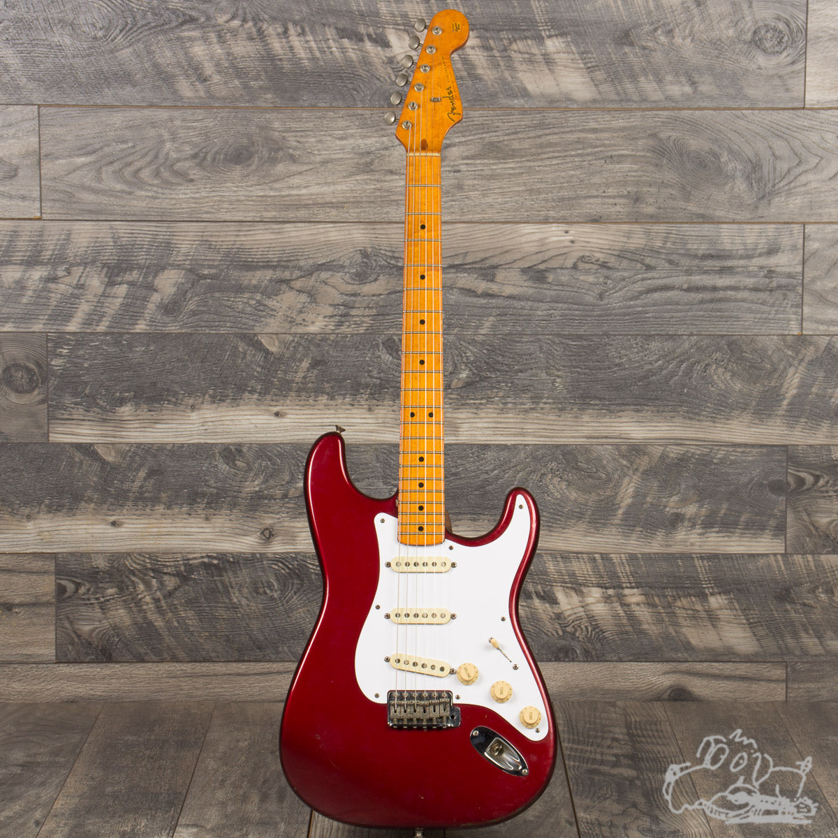 1988 Fender American Vintage Reissue '57 Stratocaster - Candy Apple Red