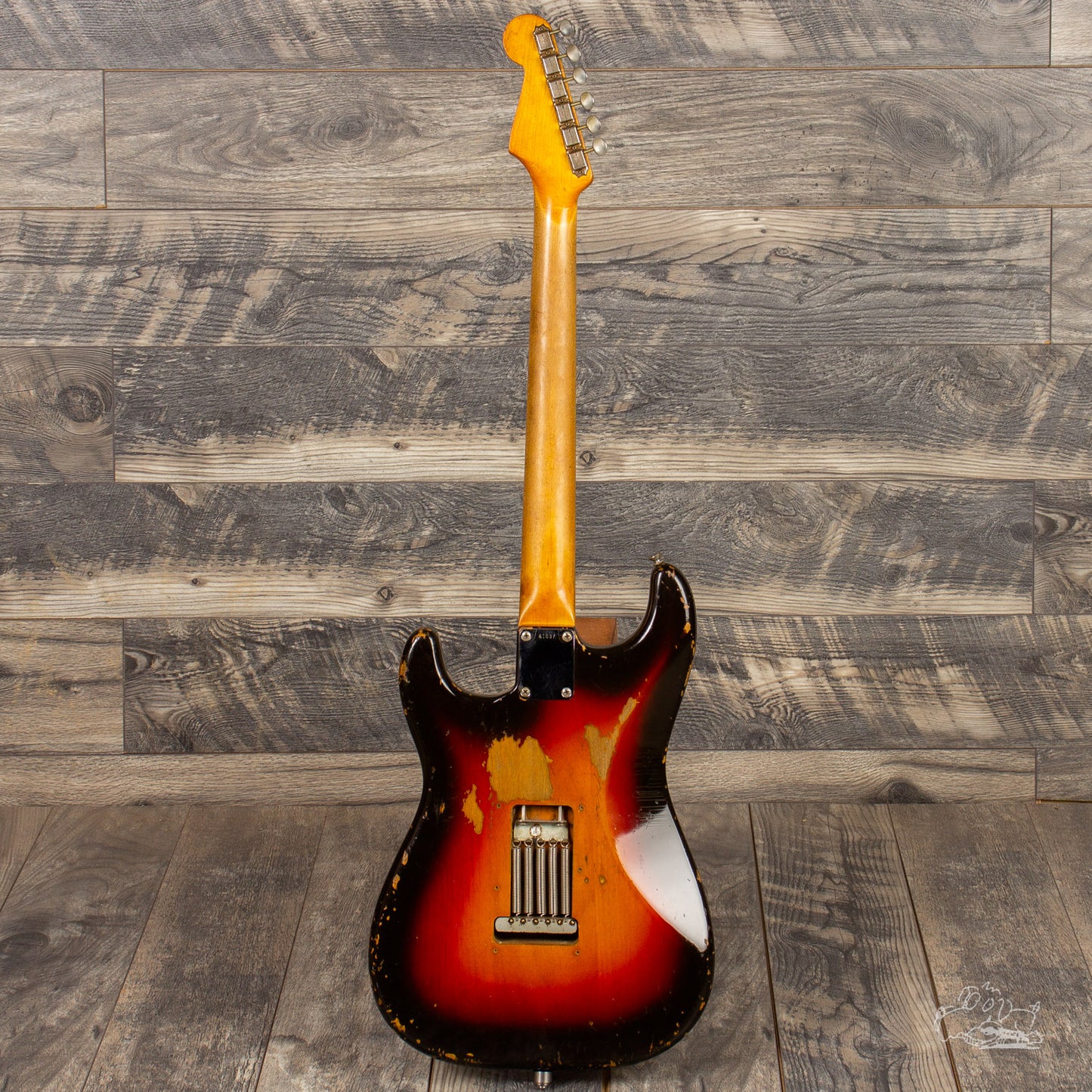 1961 Fender Stratocaster - Three-tone Sunburst