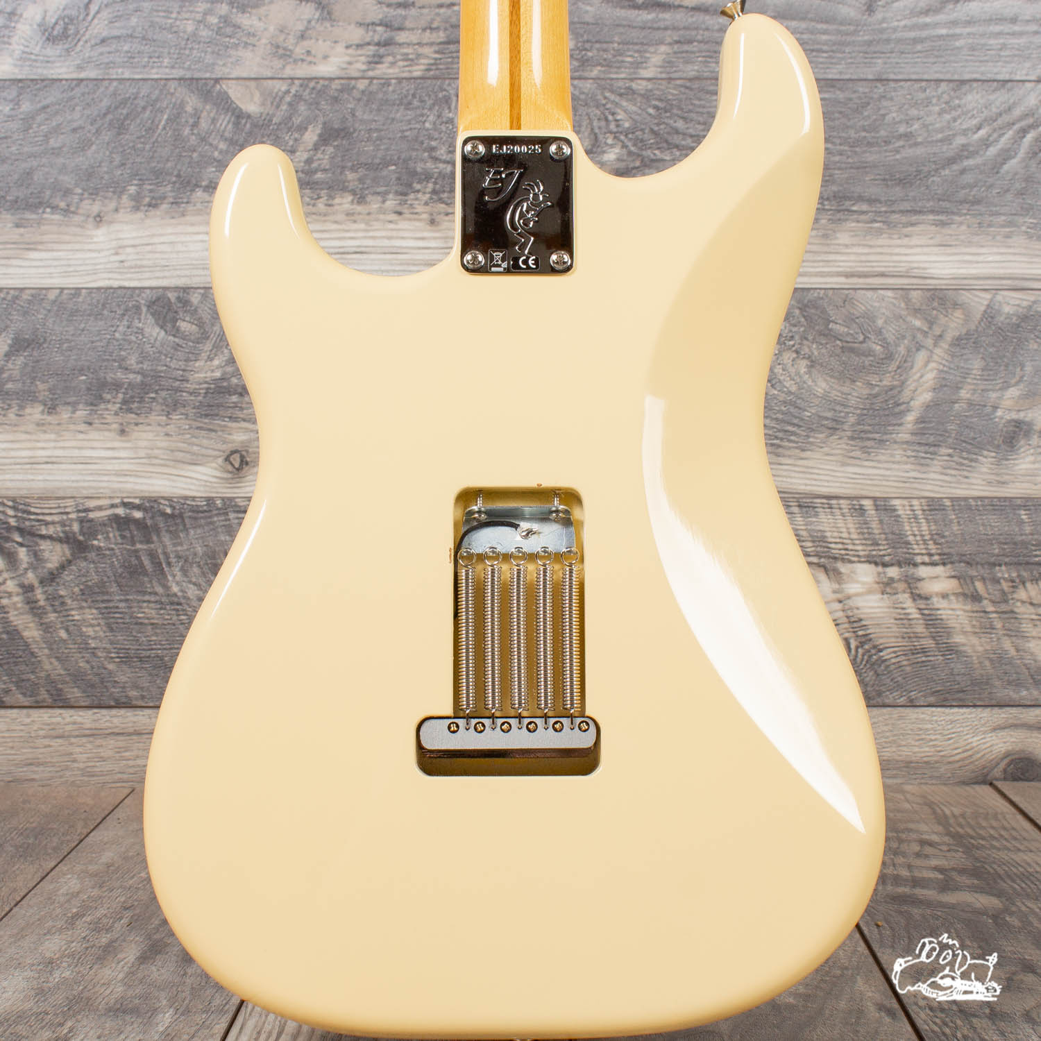 2018 Fender Eric Johnson Signature Thinline Stratocaster - Cream
