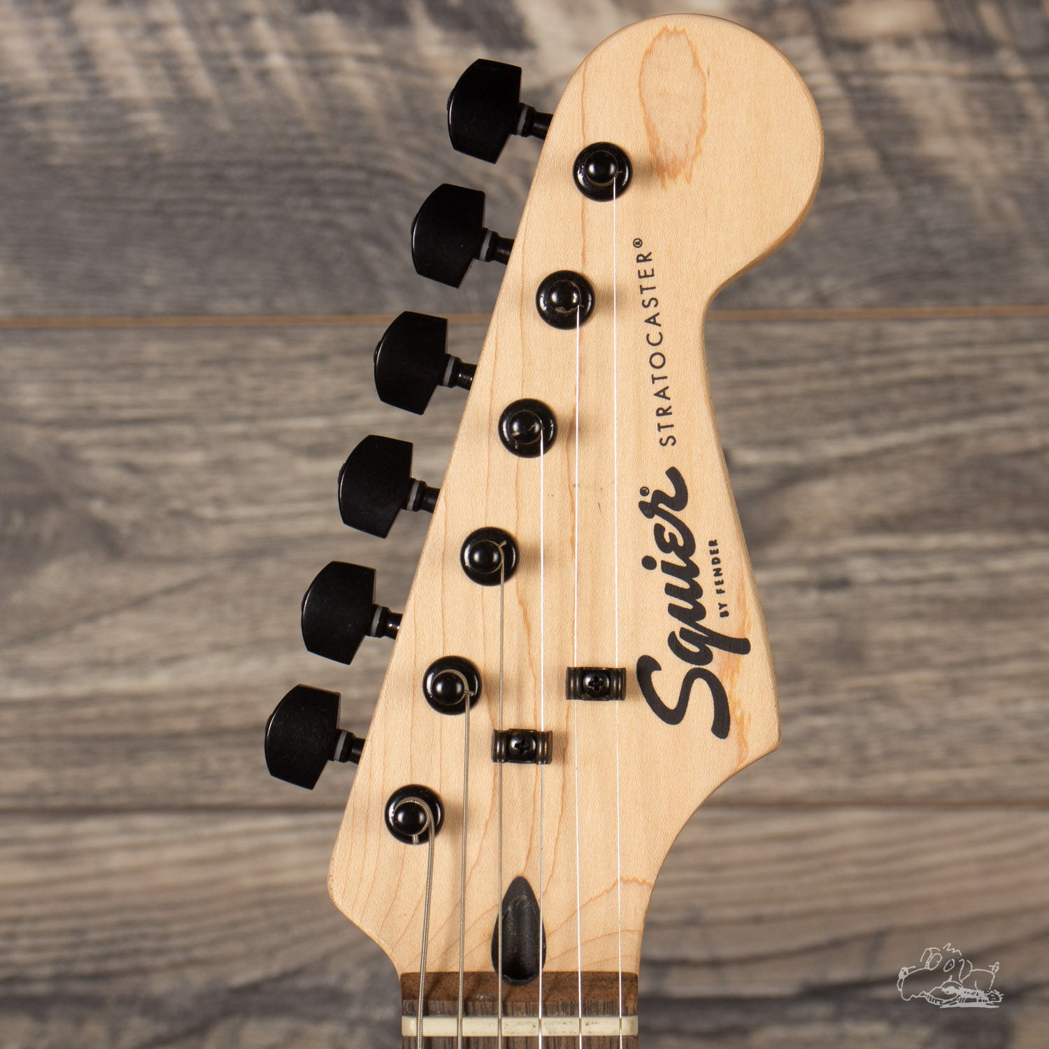 少量生産☆送料無料☆　Squier by Fender Stratocaster ストラトキャスター ストラト エレキギター フェンダー