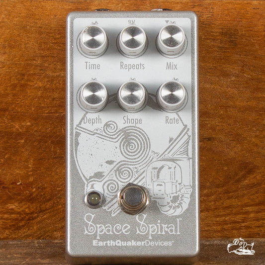 EarthQuaker Devices Space Spiral Modulated Delay
