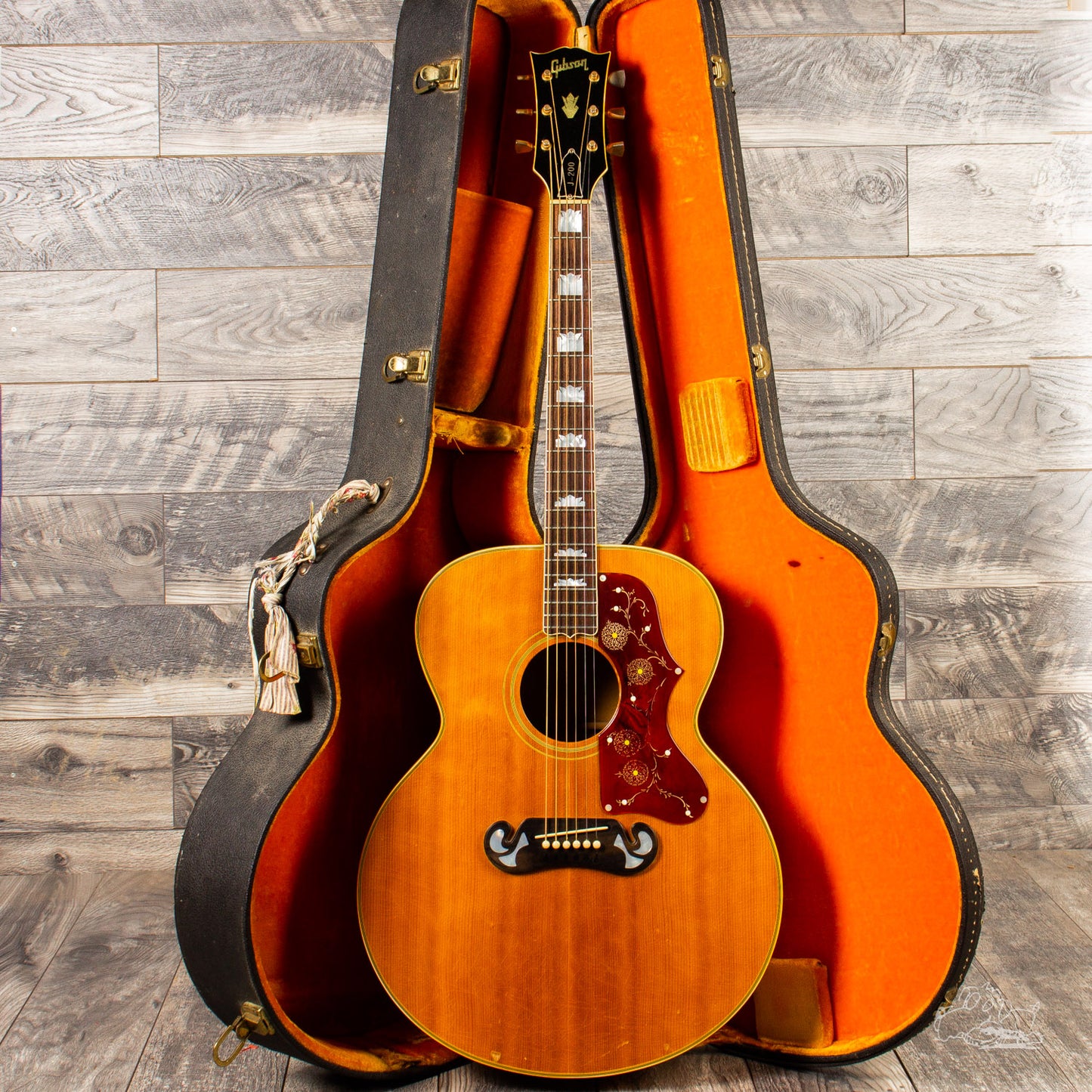 1970 Gibson J-200N