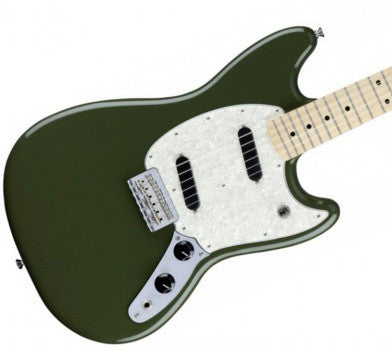 Fender Mustang - Garrett Park Guitars
 - 1