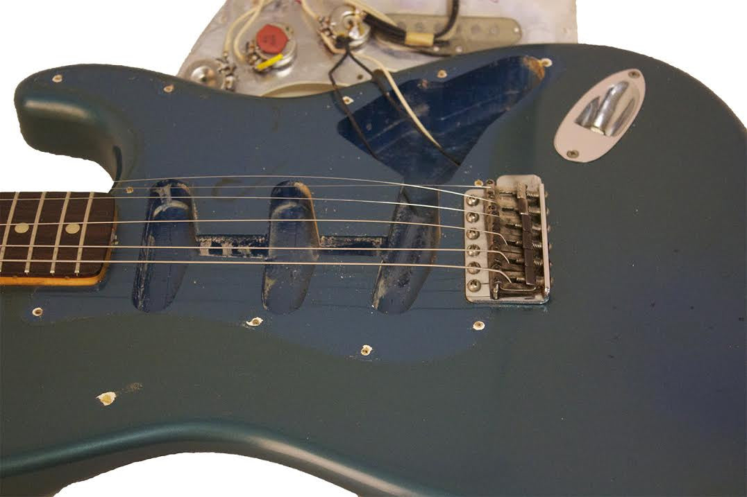1965 FENDER STRATOCASTER, LAKE PLACID BLUE - Garrett Park Guitars
 - 22