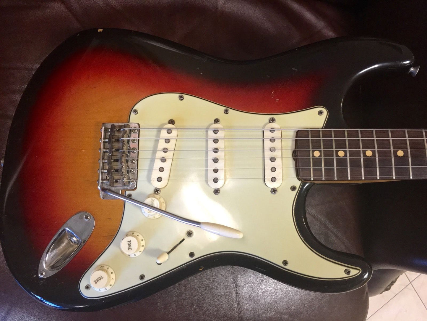 1964 Fender Stratocaster - Garrett Park Guitars
 - 12